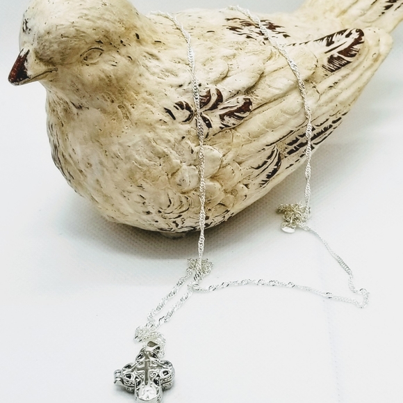 925 *  Silver Open Work Cross Pendant - Picture 9 of 9